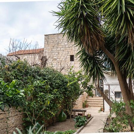 Casa Vacanze Alisei Terlizzi Exterior foto